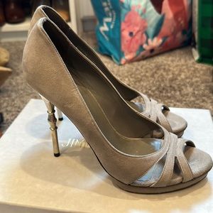 Size 38 Gucci sandals